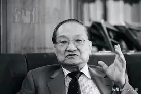 金庸逝世四周年，留下15部武侠小说，究竟哪一部才是巅峰之作？图片