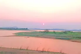 广东湛江这湖，说它是“海”很多人赞同，你知道这是为什么吗图片