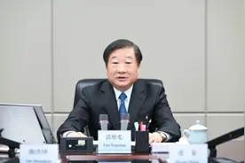 中国重汽营收、利润双双下滑，谭旭光首尝败果图片