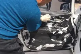 车贩子是怎么把二手车翻新得和新车一样的图片
