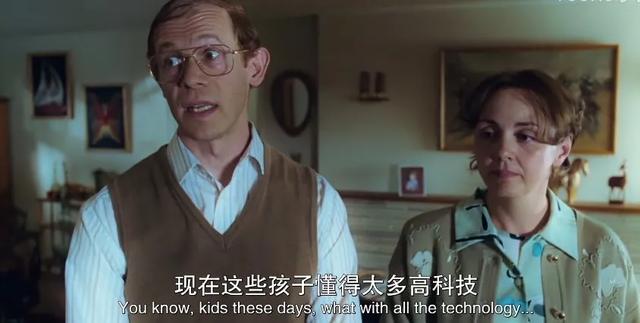 木棍烤脚,电宝护腰,南方人为了冬天暖和点,什么都干得出来
