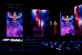 T台合伙人携手唯怡天然饮品 助力中国原创进军四大时装周图片