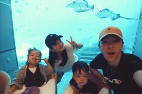 吴雅婷王栎鑫：一家四口变两家后不久，男方就被曝与新女友约会？图片