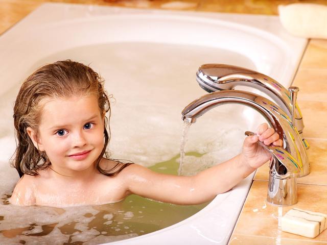 搓澡完要不要抹身体乳