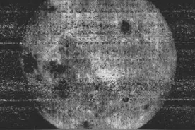 月球正面和背面的二分性之谜图片