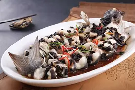 湖南湘菜，豉汁蒸鮰鱼，五星级酒店专业级，正宗私房菜特色菜做法图片