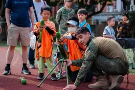 真人CS实战演练！徐汇区少年军校军事体验营等你来图片