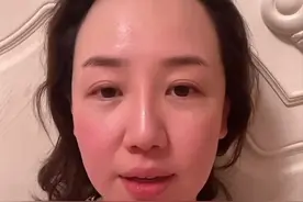 童星关凌感染新冠晒照，高烧数天脸通红嗓子沙哑，劝大家不要惊恐图片