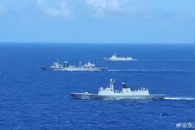真壮观，中国海军7支编队超20艘军舰出海行动，足迹遍布四大洋！图片