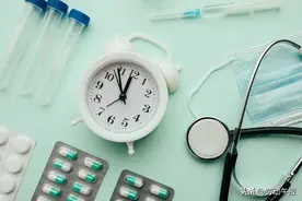 夏季流行“晒背养生”？重要提醒——图片