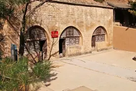 青年人该怎样“自找苦吃”图片