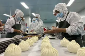 每年卖出100000000只！你在盒马、罗森购买过松江这家食品企业的包子烧麦吗？图片