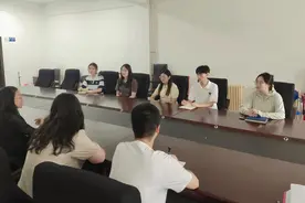 【铸牢中华民族共同体意识】7名“民族团结专项”大学生志愿者陆续到突泉县工作图片