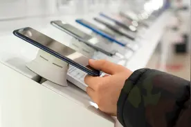 实体店和网购手机差别有多大？听听过来人的经验，别再被坑了图片