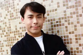 恭喜！香港知名男星小21岁娇妻疑怀二胎，身材丰满打扮像网红图片