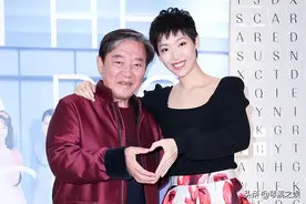 李元元：与梅艳芳相似，初恋献给黑人，分手后父亲的话引人深思图片