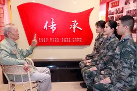 穿越时空对话红岩英烈 汲取力量传承红岩精神——重庆警备区渝中第三离职干部休养所主题党日活动图片