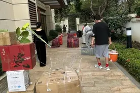 租5万一个月的别墅，父母却吃回锅16次的花卷！你家也有同款父母吗？图片