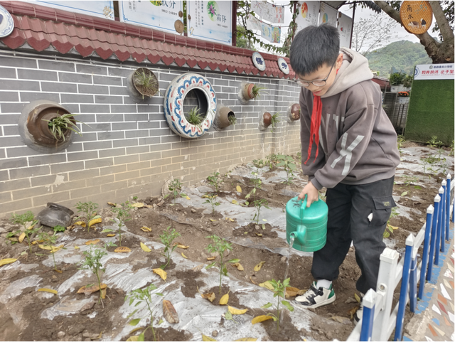 四川省民生研究会新媒体中心-官网