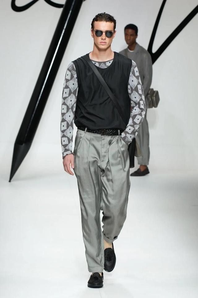 Giorgio Armani 2024������װϵ��