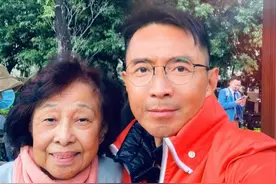 林利出售香港房产移居台湾，已办好母亲后事，主力与嫩妻直播带货图片
