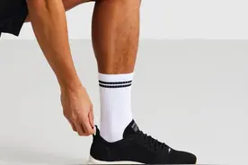 不想穿NIKE和皮鞋？中产男士可以看看这9个牌子图片