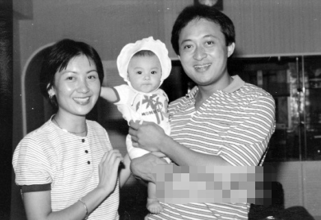 但是鲍起静非常爱方平,执意要和他在一起.