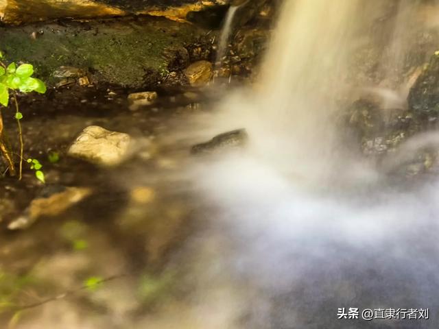 保定有一半是山区，但这座山的风景在我爬过的保定大山能排第二