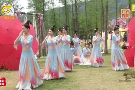 “杨柳春风三月三，画桥芳草碧纤纤。”壮族三月三开幕式活动，小姐姐们的舞姿太美啦！！图片