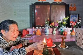 封建制度下的“自梳女”，是怎样的存在？一旦反悔，下场很凄惨图片