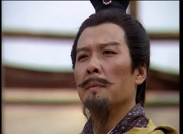 同样是《三国演义》，央视版和新版放在一起观看，可谓天差地别