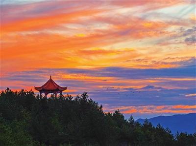 并州秋景胜春朝