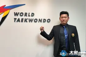 举起五星红旗的台湾运动员：为台湾同胞照亮回家的路 | 面孔图片