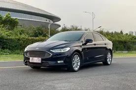 首付一W多开19年蒙迪欧 EcoBoost 200 智控豪华型 2.0T图片