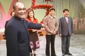 马季跟侯氏父子的恩怨（一）侯宝林临终前原谅马季 真握手言和了？图片