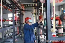 三友盐化：老盐滩变身“金土地”图片