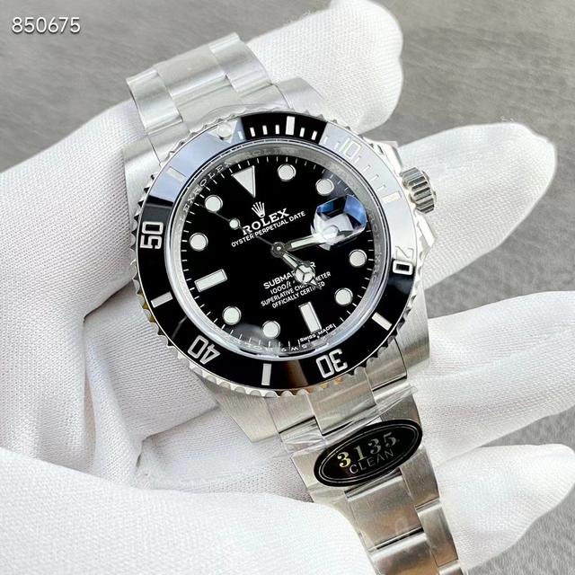 �߷ã�ɽ��ĳ���¡��ֱ�����������������ʿ�ٴ�����������������