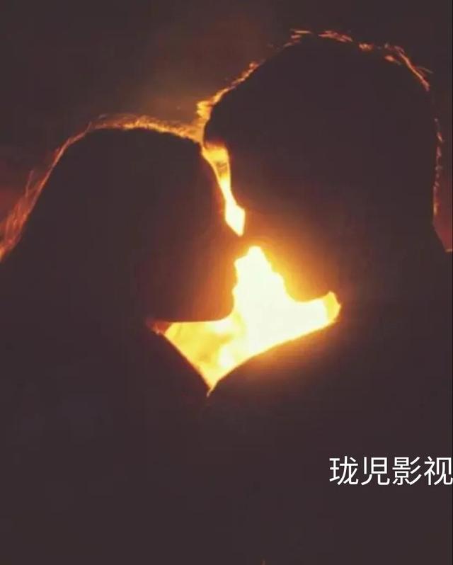 珑児送你一波爱情短信，祝福天下人有情人终成眷属