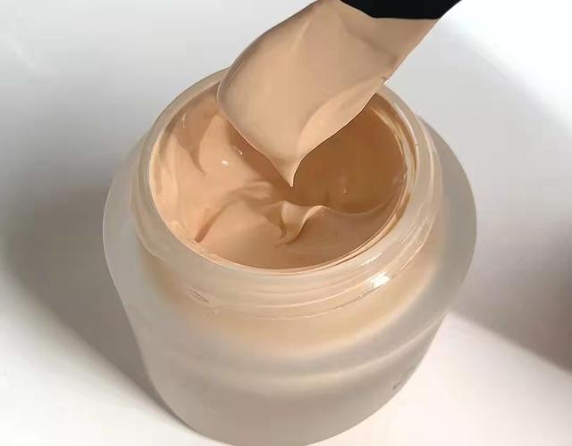 兰蔻菁纯身体乳膏好用吗