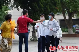 高考地理卷还考了化学和历史？考生：题目很综合图片