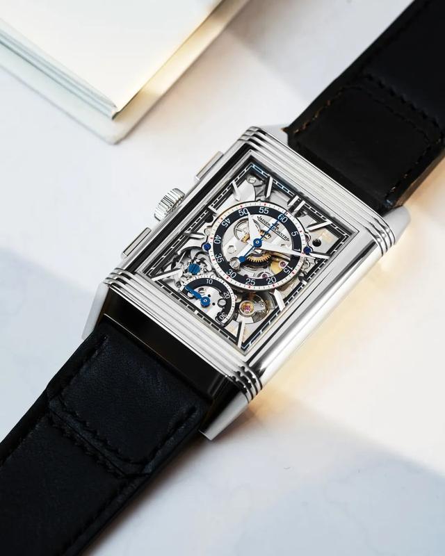 ���ҷ�ת��һ�ٷ���