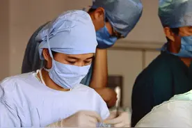 为什么七八十年代的医疗条件并不好，很多人还是怀念那个时候？图片