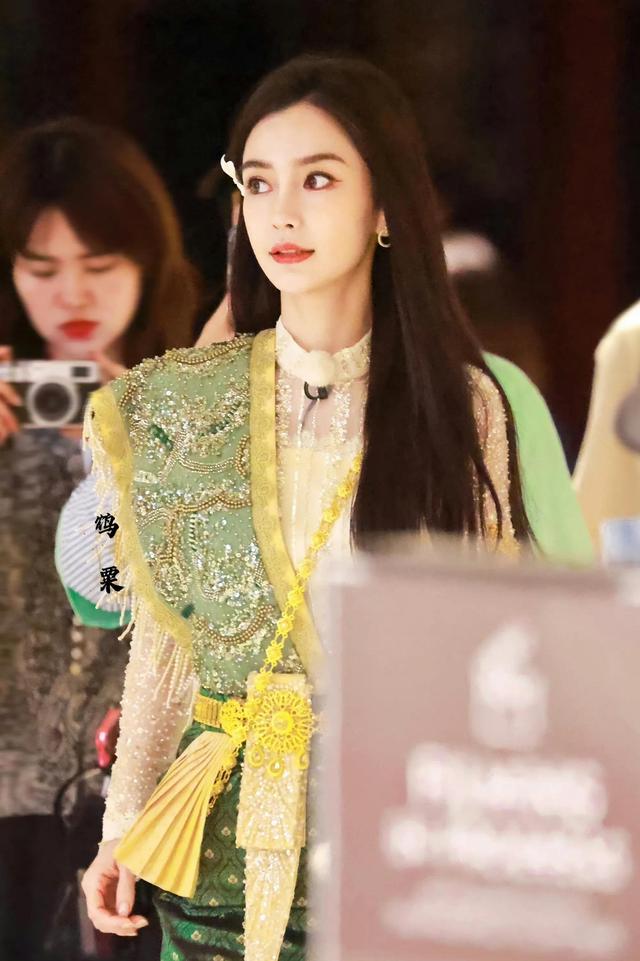 angelababy,尽管没有什么代表作品,但仅凭这张脸就可以火-北斗星百科