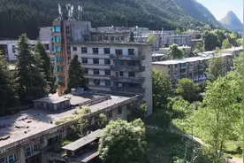 贵州六盘水市水城区观音山，3万多人的繁华小城如今就剩下100来人图片