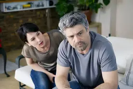 大多数的女人，会害怕50岁以上的男人，无非就是这三个原因图片