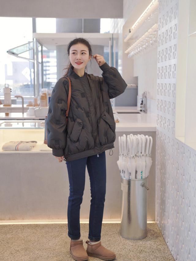 冬季这样穿搭更显气质,这几套上身后保暖又洋气,普通女生也适合