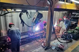 进厂打工，现在学什么技术月入7000不是梦？图片