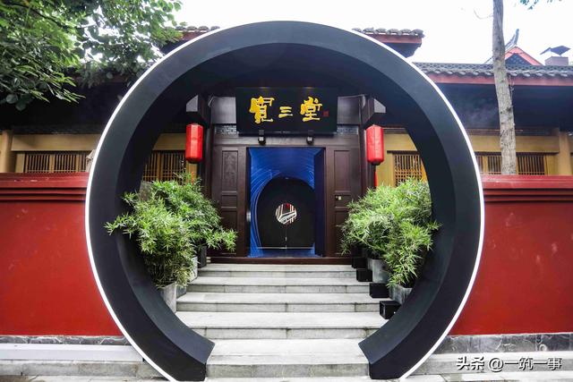 �Ƿ����� ����������������ĵ��޽ܶű�Roger Dubuis�������