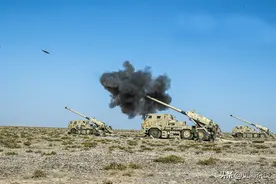 印军增兵中印边境：解放军16个炮营对印军14个炮团，解放军火力强图片