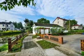 城里早已取消天然气开口费，农村为啥还要交？每户几千元，合理吗图片